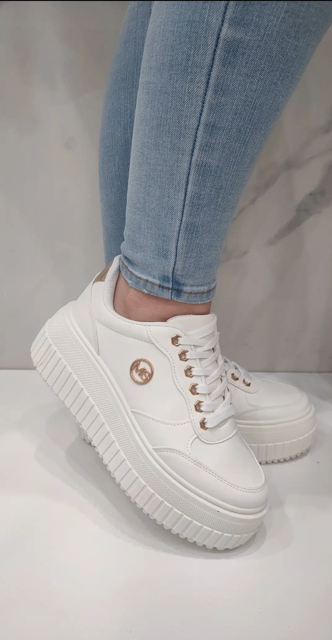 sklep-imodni-buty-biale