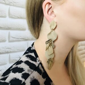 Kolczyki  płatki latte