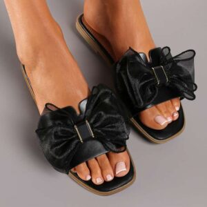 klapki damskie z kokardą